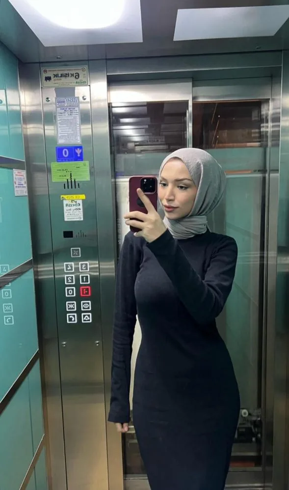 Bade - Zeytinburnu Escort