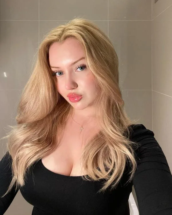 Eda - Zeytinburnu Escort
