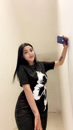 Selin - Zeytinburnu Escort